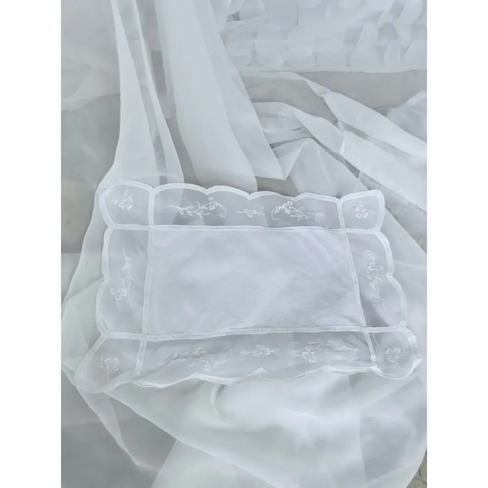 Vtg White LINEN Lace Bridal Set Lot 6 Placemats Embroidered Wedding Shower Euc